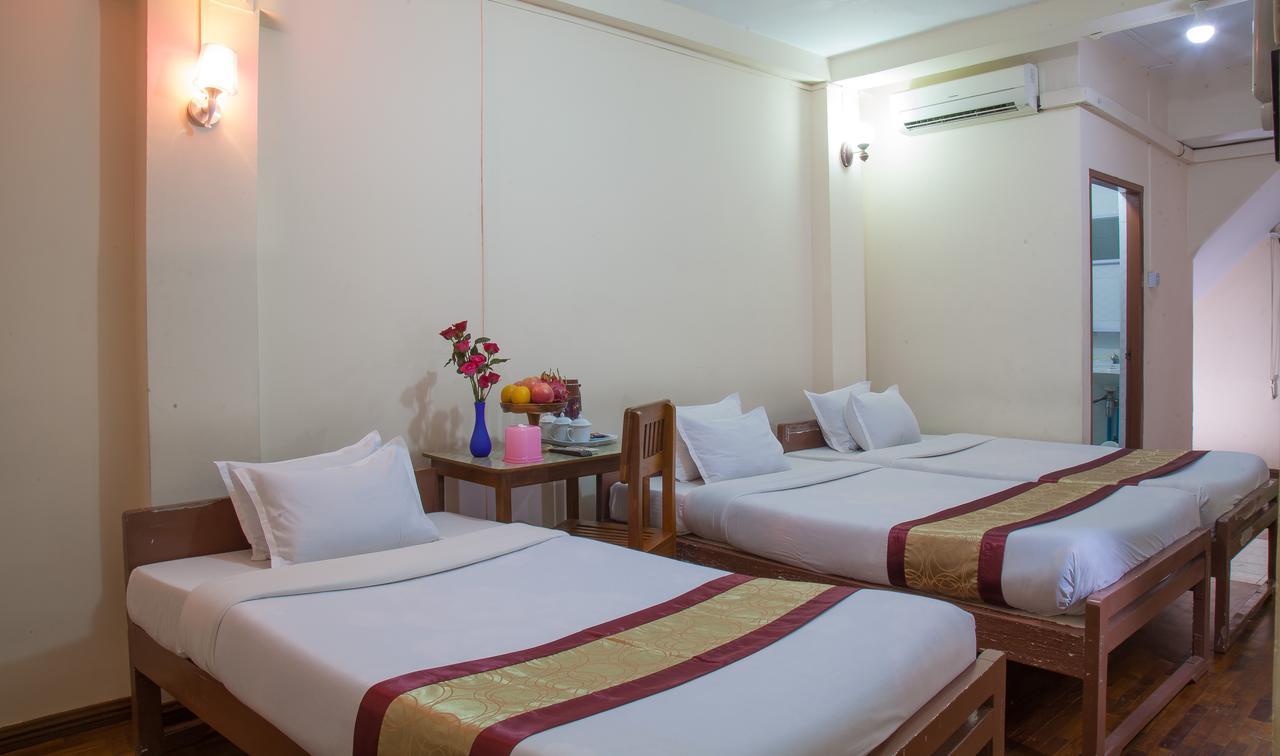 Mother Land Inn 2 Yangon Dış mekan fotoğraf