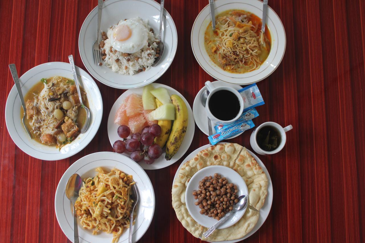 Mother Land Inn 2 Yangon Dış mekan fotoğraf